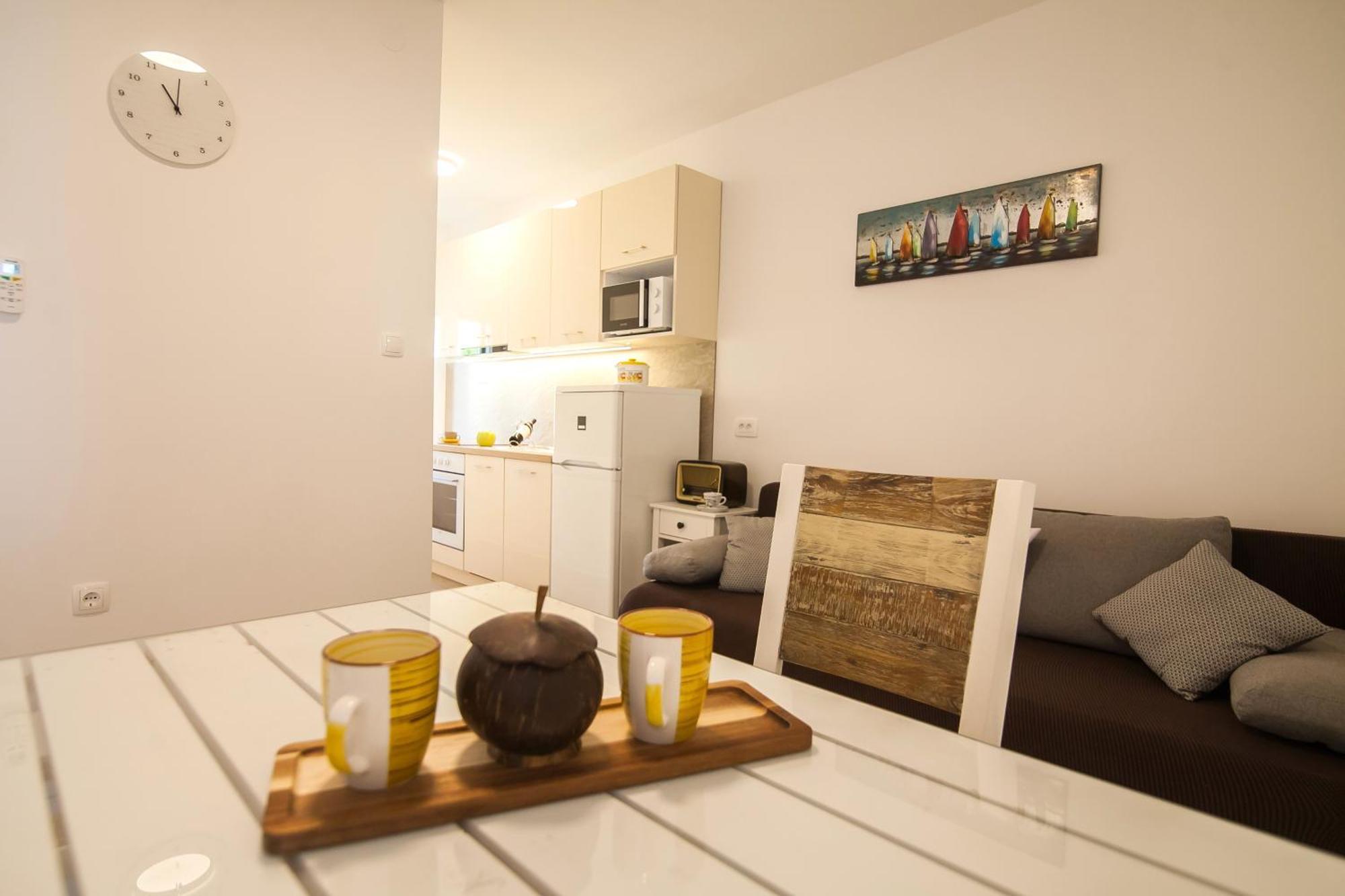 Sirius Apartments Бол Экстерьер фото