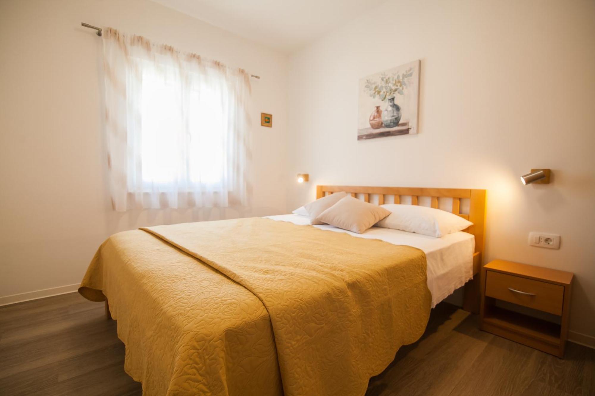 Sirius Apartments Бол Экстерьер фото